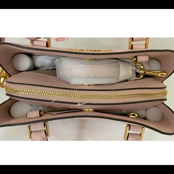 NWT MK Savannah Leather Small Satchel Crossbody - Picture 6 of 7